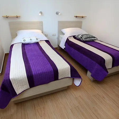 Πανσιόν Lct Cozy City 3*